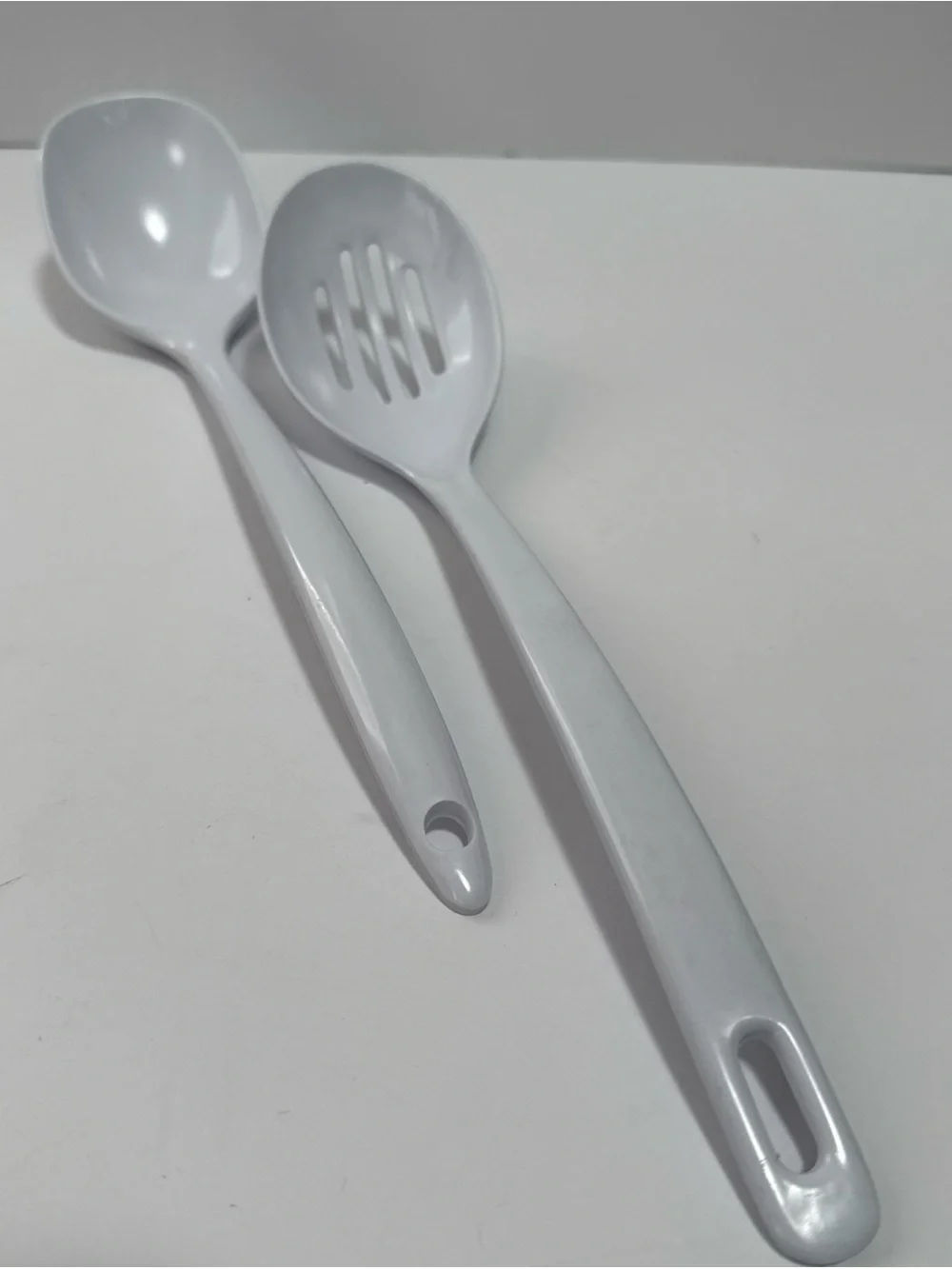 White melamine Slotted and Solid Serving Spoon lot of 2 VTG renowned. High temp